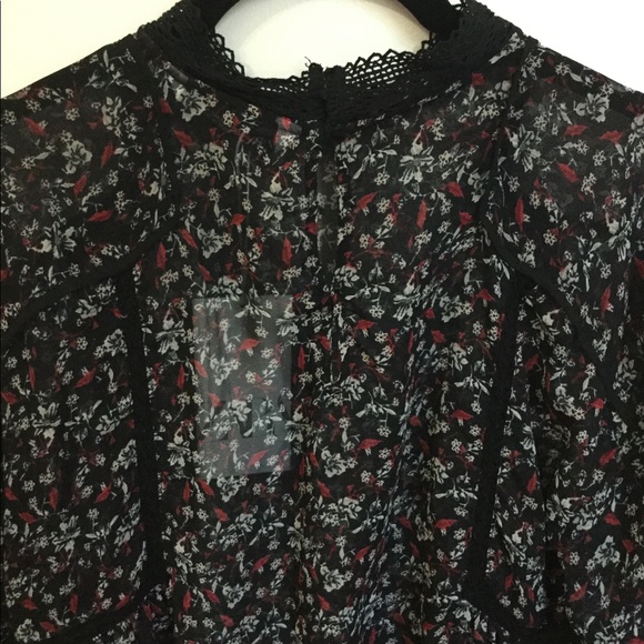 Zara floral blouse - Picture 4 of 4